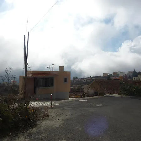 Casa Barbecho Kır Evi